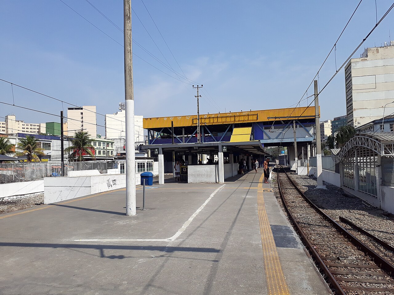 Plataforma da Estação Duque de Caxias
